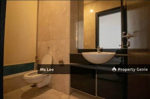 The Pearl @ KLCC-Level 17 private lift- Sale below bank value Rm480k