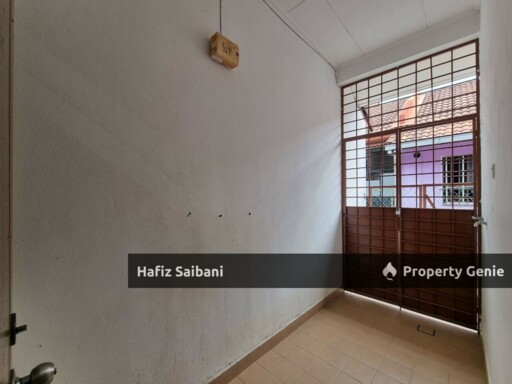 Single Storey Terrace Jalan Makyong Bandar Bukit Raja Klang