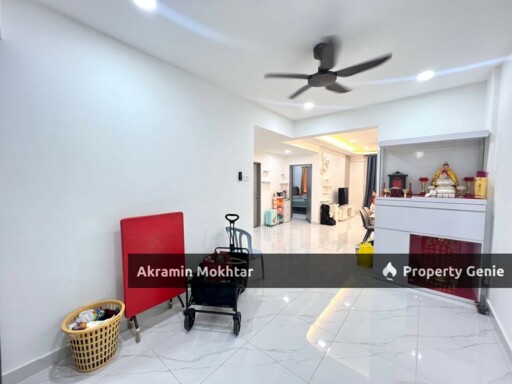 Freehold, Renovated & Partially Furnished | [RSKU] Acacia Apartment Diamond City Semenyih