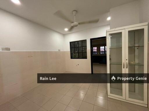 Freehold / Fully Extended / 3 Storey Terrace for Sale / Intermediate Lot / Near Pavilion Bukit Jalil /24Hrs Security with Gated & Guarded