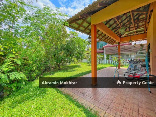 Freehold & Corner Lot | 2-Storey Bungalow, Green Street Home, Seremban 2