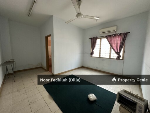 Triple Storey House Facing Open Jalan Uranus U5 Shah Alam