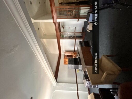 4 1/2 storey corner unit - Damai Kompleks Jalan Dato Hj Eusoff  KUALA LUMPUR For Sale