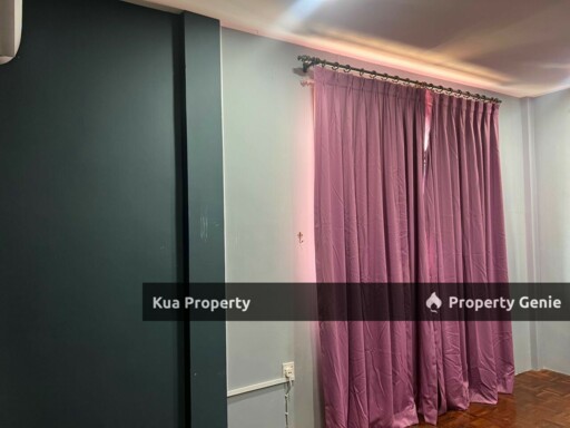 Double Storey Corner House at Moyan For RENT