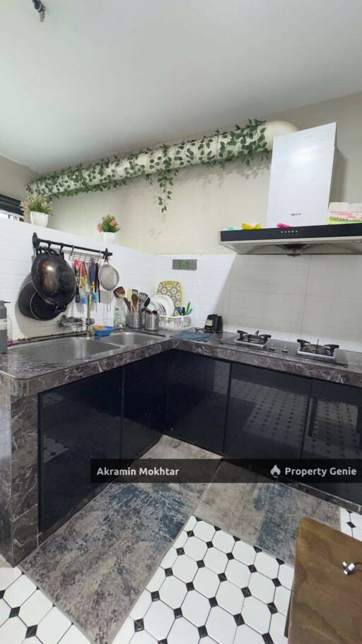 Freehold & Renovated | Double Storey Terrace Bandar Puteri Klang (Jln Gelang 5)