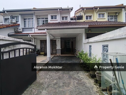 Freehold & Facing Open | Double Storey Jalan Putra Permai, Seksyen 10 Putra Heights