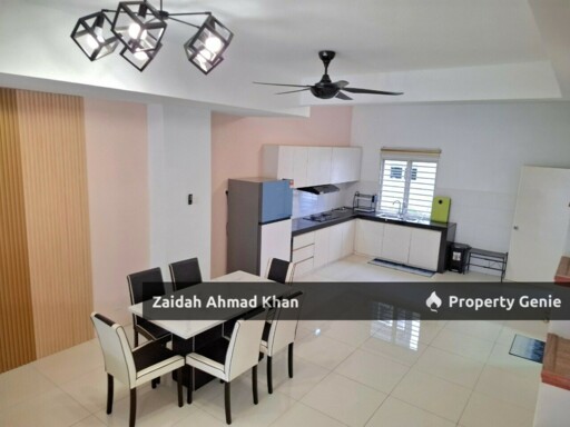 Double Storey Terrace House @ Casa Green Cybersouth For Rent