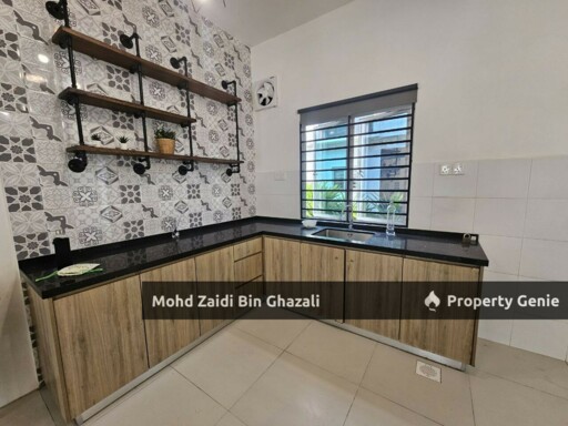 Two Storey Terrace Casa Green