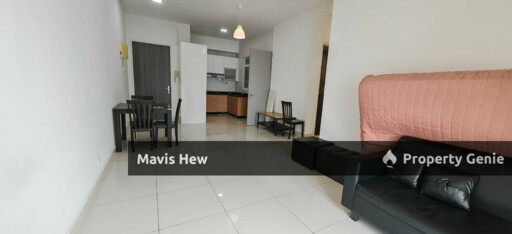 For Rent, Skysuites @ Meldrum Hills, 1 Parking Lot, Walking Distance to CIQ