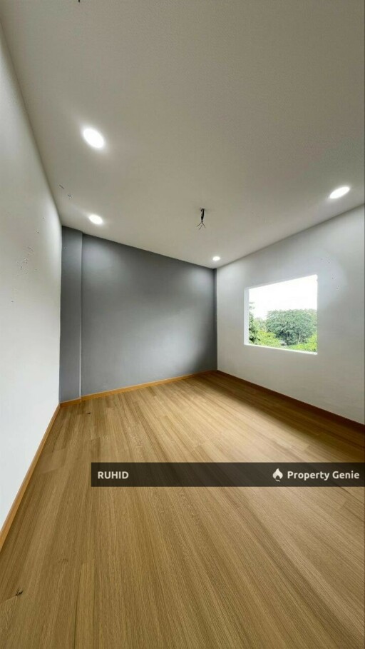 Taman Pulai Utama, Skudai - FULLY RENOVATED LOW COST FLAT