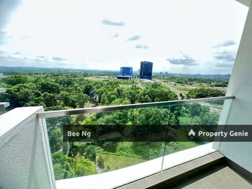 The M @ Medini Macrolink, Iskandar Puteri, 2 Bedrooms Fully Furnished, Nearby Legoland,Shuttle Bus to SG