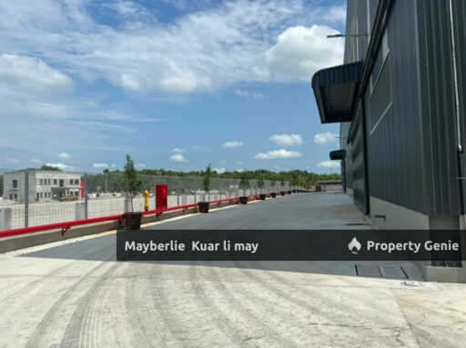 West Port Factorty /Land For Rent