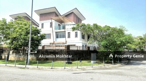 2.5 STOREY CORNER LOT TAMAN DESA ALAM U12 SHAH ALAM WITH LIF