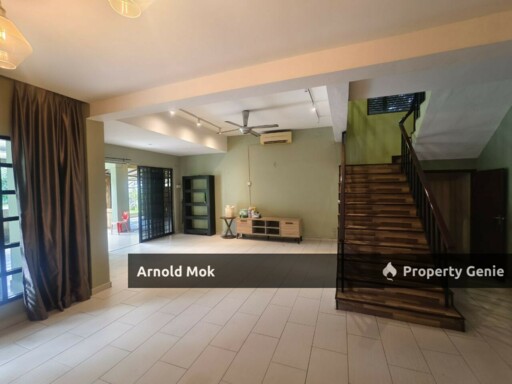 2 storey Bungalow House at Jalan Dapat Kampung Bahru, Johor Bahru for Rent