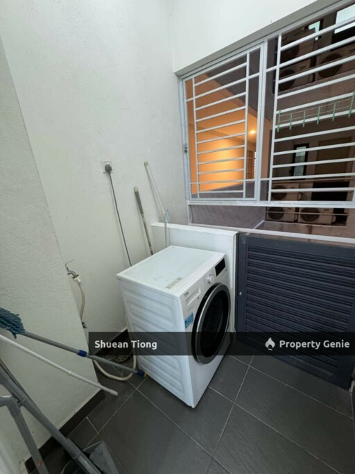 The Raffles Suites Condominium 1 Bedroom Unit for Rent!