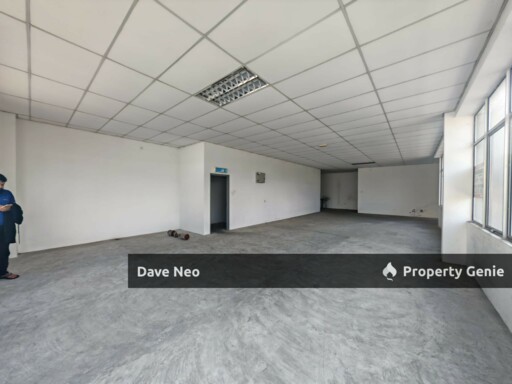 Perindustrian Ringan Pulai | 1.5 Storey Semi-D Factory | Impian Emas