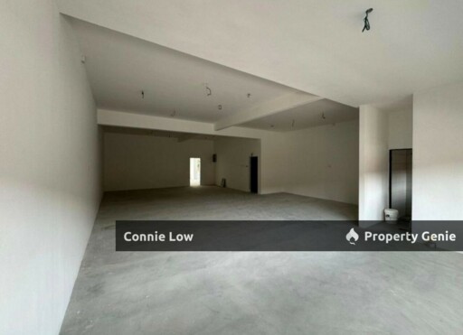 Facing Main Road Bercham Ipoh Double Storey Shop for Sale Perak Ipoh Garden