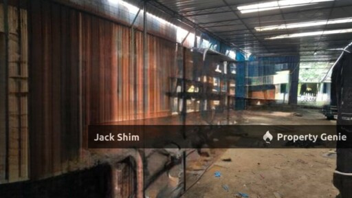 jalan waja taman industri semi d