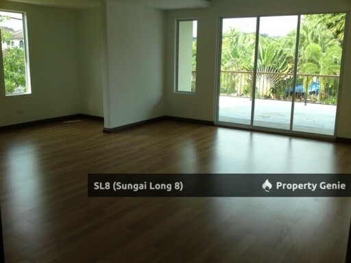 SL8 (Sungai Long 8)