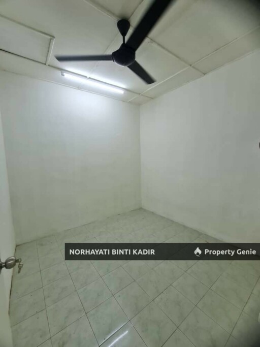(RENOVATED) SINGLE STOREY TERRACE LORONG SERI MAHKOTA 33, BATU 12, JALAN GAMBANG, KUANTAN