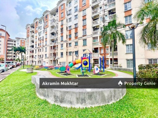 Renovated, Partially Furnished & 2 Parking | Apartment Danaumas, Seksyen 7 @ Shah Alam.
