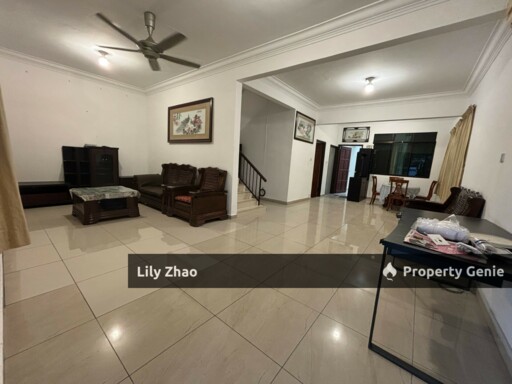 Semi Detached Landed House, 4Bed 3Bath Furnished, Spacious, Big Land, Taman BDC, Kolombong, Kota Kinabalu.