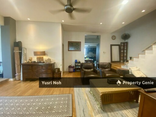 Double Storey Semi-D  Lake Valley Avenue 6 Bandar Tun Hussein Onn Cheras