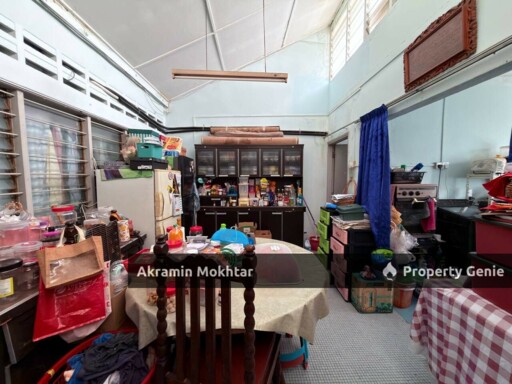 Freehold & Below | Market Single Storey Terrace SS5A  Kelana Jaya.