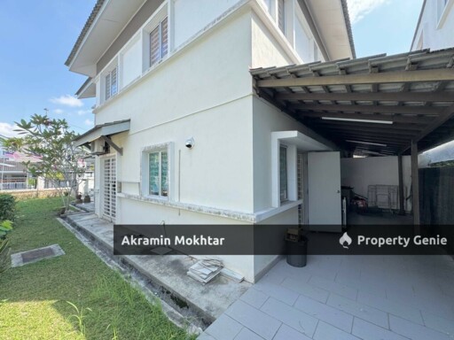 Double Storey Semi-D Intermediate Taman Tasik Semenyih .