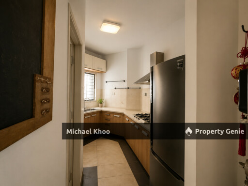 Fully Furnished Freehold Condo @ PJ Starling Mall [2Nd Hand / Below Market Value]