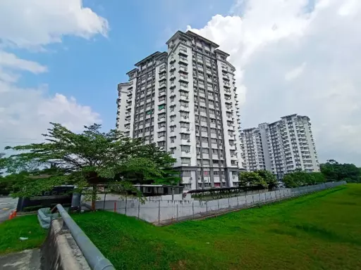 LAGOON SUITES