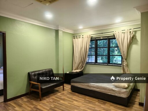 Jalan Dapat Double Storey Bungalow For Rent