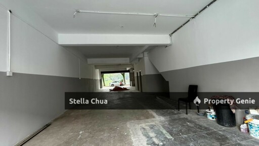 3 STOREY SHOPLOT IN TAMAN AUSTIN PERDANA (GROUND FLOOR)