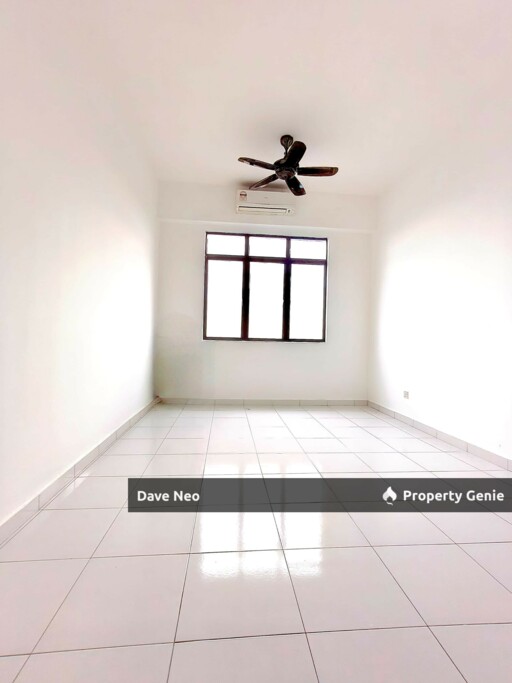 Jentayu Residensy | 3 Beds 2 Baths | Partial Furnished | Middle Floor
