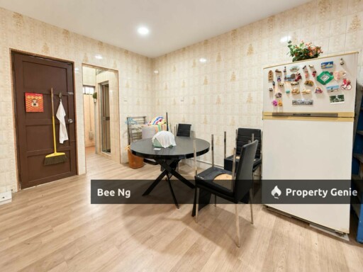Taman Kolam Air / JB Town / Double Storey Terrace