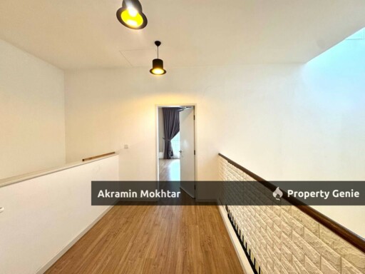 Freehold & Renovated | 2-STOREY TERRACE Parkfield Residences TROPICANA HEIGHTS, KAJANG