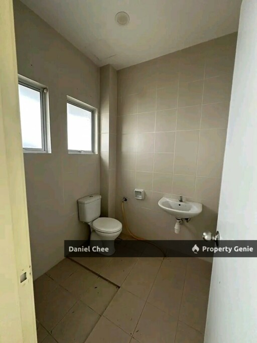 Sunway Montbleu Ground Floor Unit Partially Furnished FOR RENT