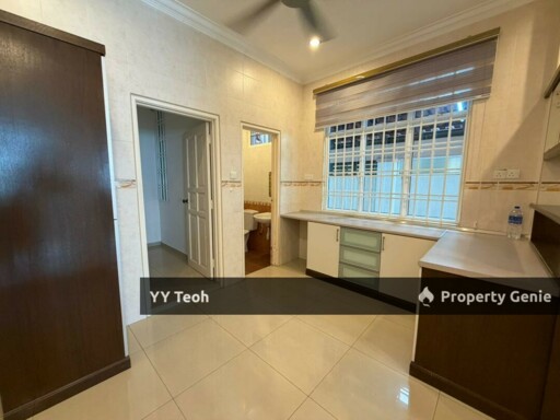 Taman Sinn Semabok 2.5 Storey Semi-D