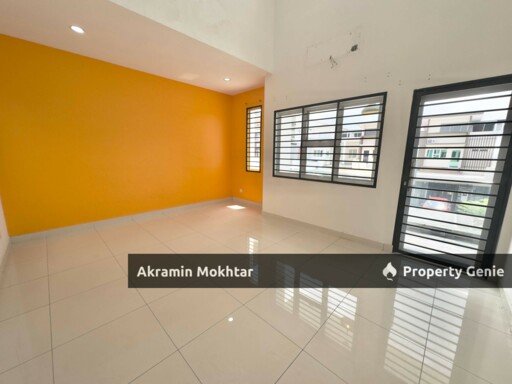 FULLY RENOVATED & EXTENDED | 2-STOREY SUPERLINK TERRACE CLOVER HOMES, TAMAN SEMANGGI, SEMENYIH