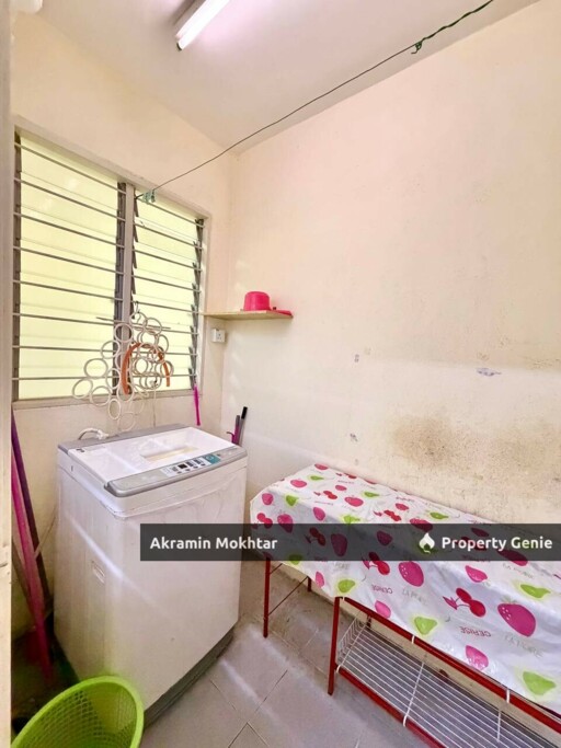 Renovated & 1 Covered Parking | Lakeview Apartment, Taman Jasa Perwira, Batu Caves