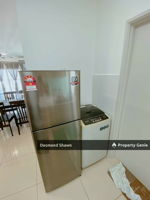 FOR SALE‼️Meridin Bayvue Apartment