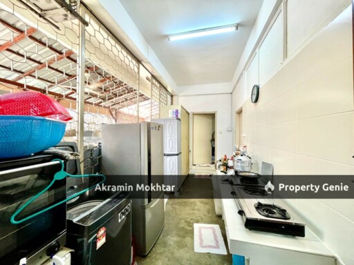 EXCLUSIVE END LOT BUNGALOW @ SEKSYEN 16, PETALING JAYA