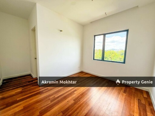 CORNER LOT & BRAND NEW | 3-Storey Semi-D Broadleaf Residences, Kota Kemuning Shah Alam