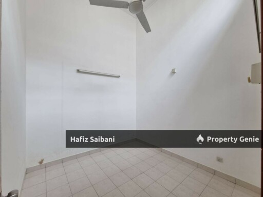 Single Storey Terrace Jalan Makyong Bandar Bukit Raja Klang