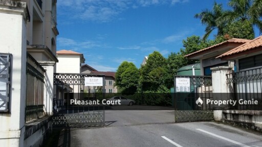 Pleasant Court