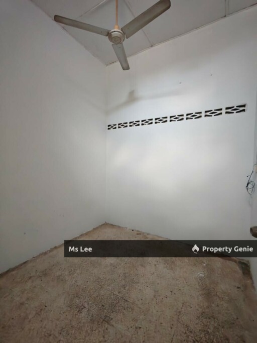 1 Storey house-Taman Jaya @ Kapar-Sale Below Bank Value Rm100k