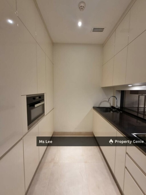 Pavilion Suites @ Bukit Bintang - Level 16 KLCC view, Ready unit, Open for Reservation Now