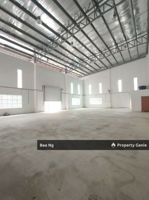 TIONG NAM INDUSTRIAL PARK @ KEMPAS LAMA / Semi-D Factory / For Rent