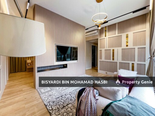 Fully Renovated & Fully Furnished Double  Storey Semi Detached Ficus Peak @ Denai Alam, Shah Alam.