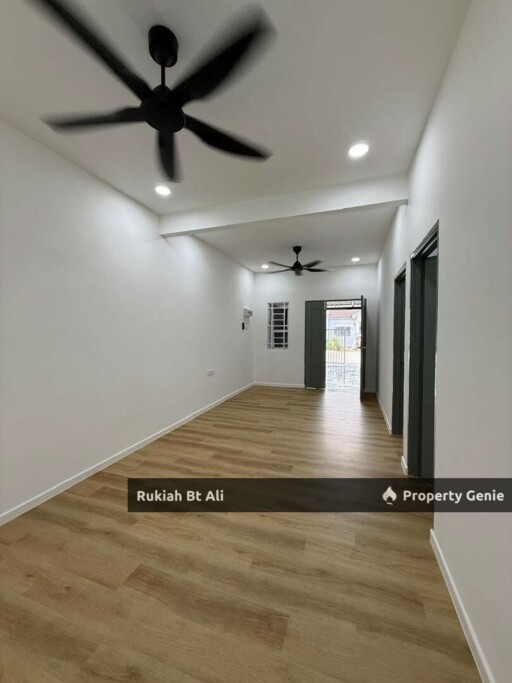 Rumah Cantik in Taman Tanjong Minyak - Leasehold Opportunity
